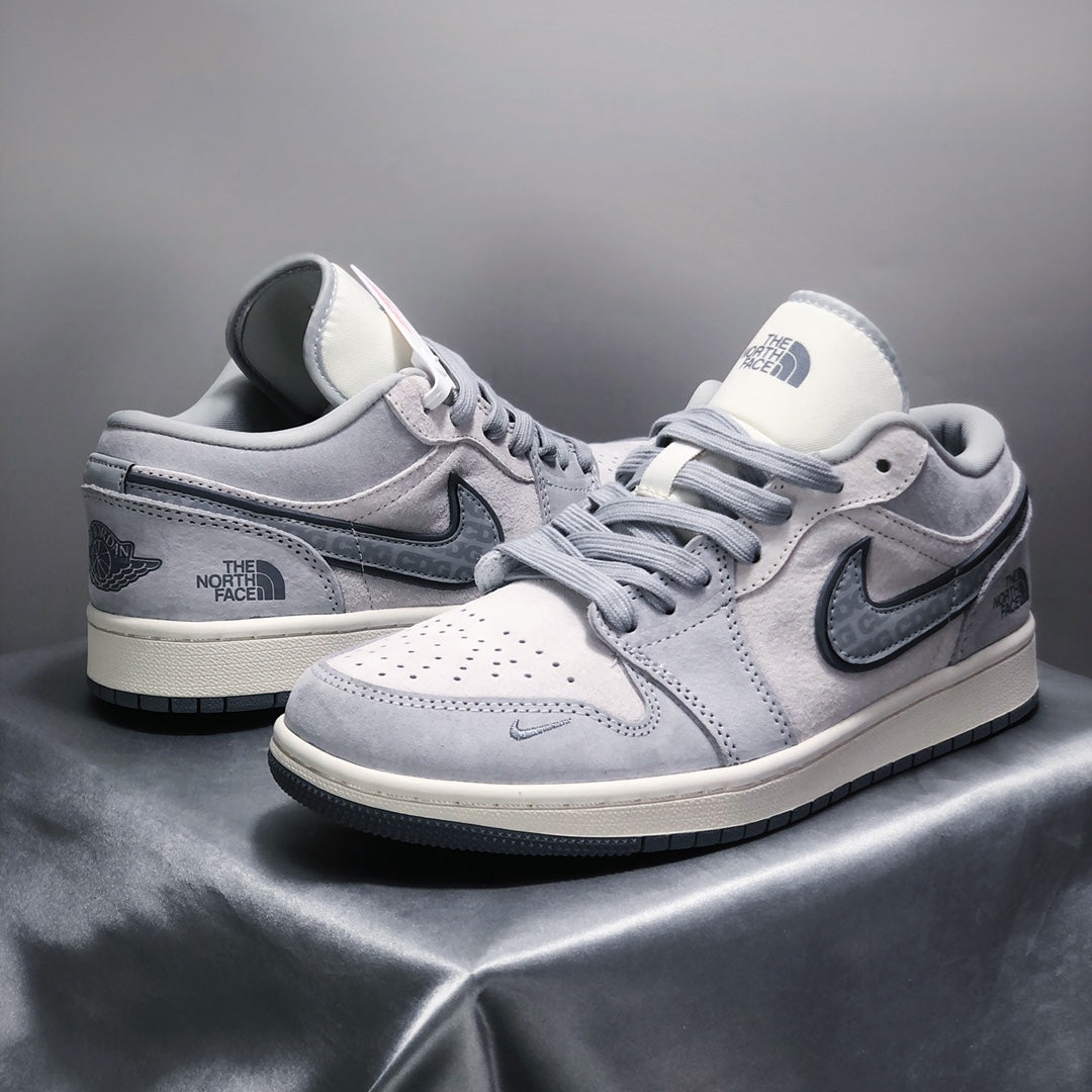 Air Jordan 1 Low X The North Face