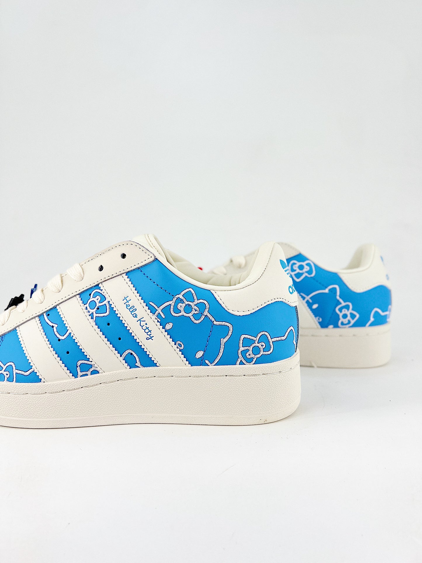 Adidas Superstat Edición especial HK