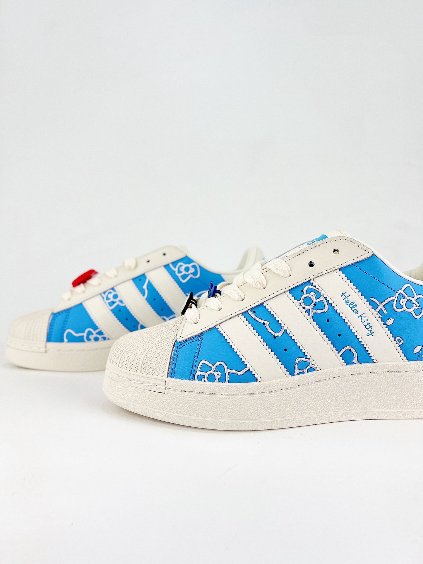 Adidas Superstat Edición especial HK
