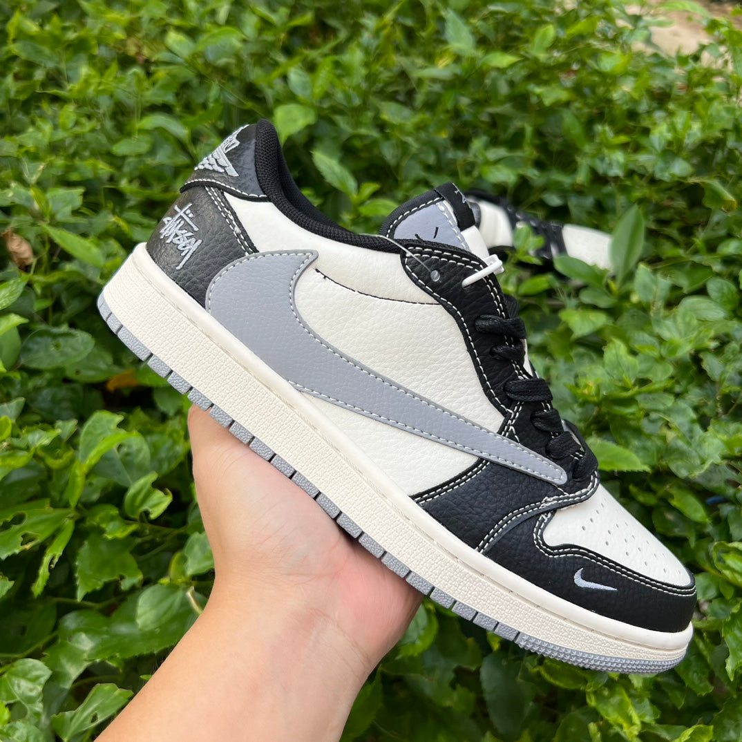 Air Jordan 1 Low Negras