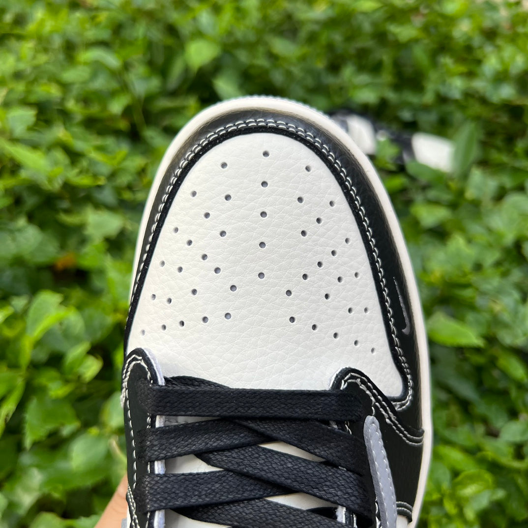 Air Jordan 1 Low Negras