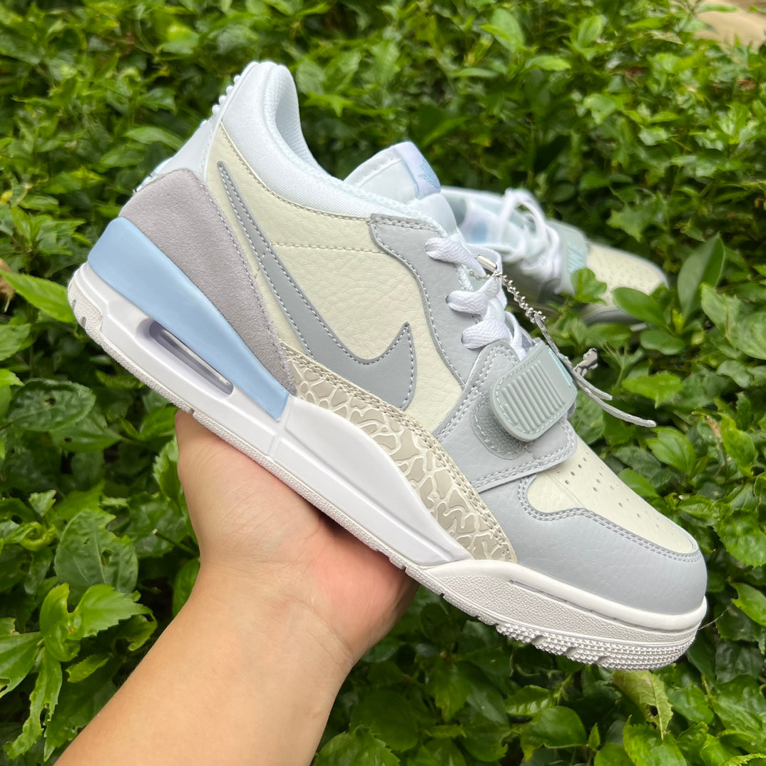 Air Jordan 3 b