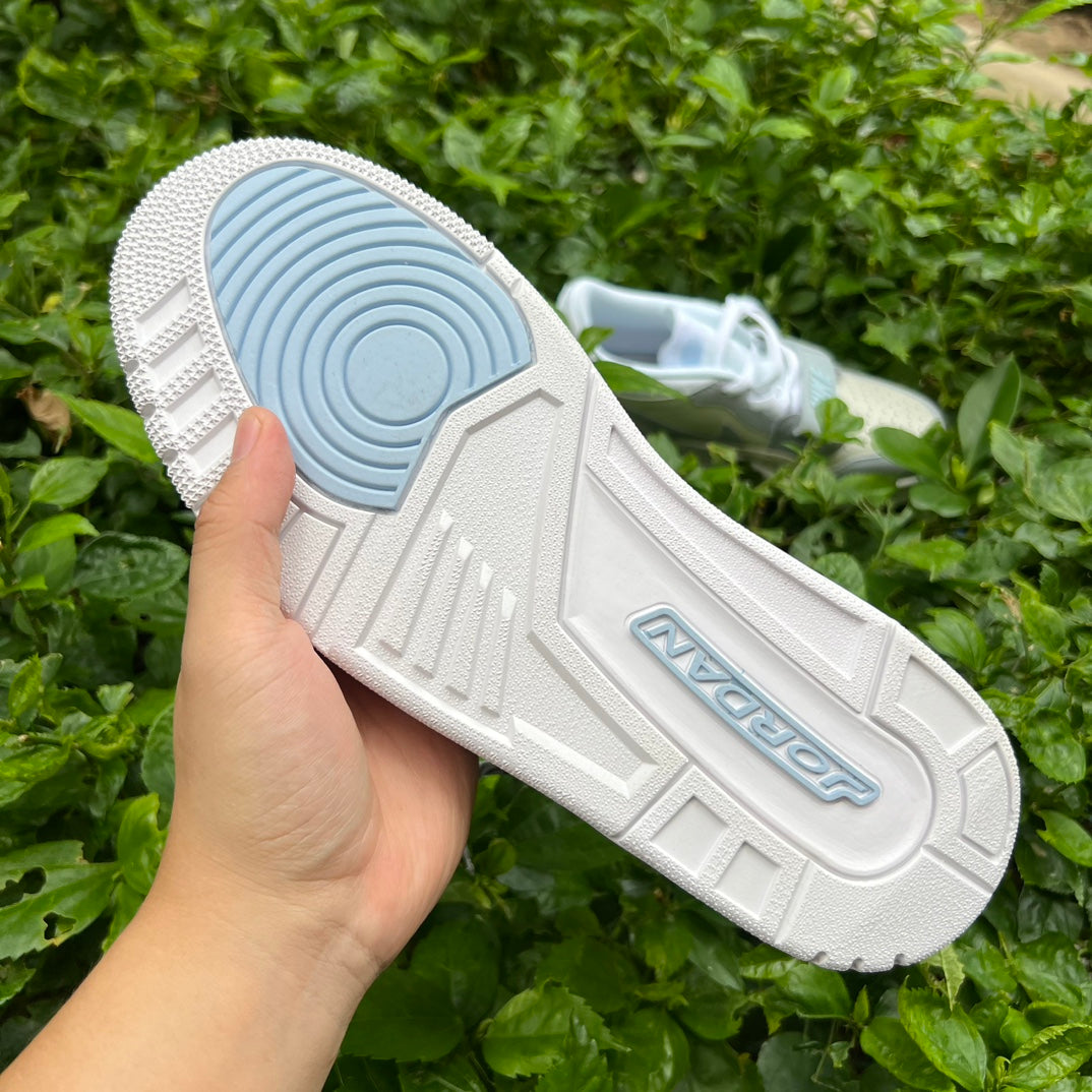Air Jordan 3 b