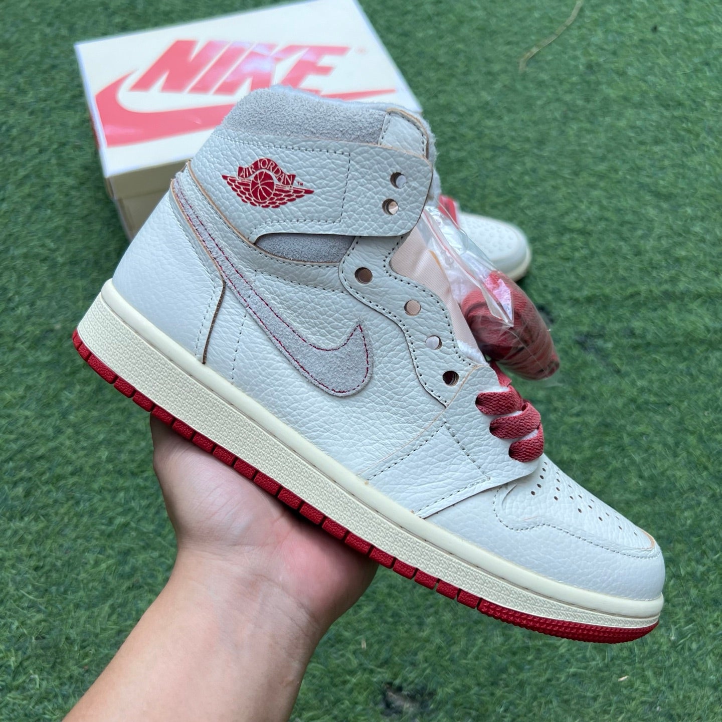 Air Jordan 1 alta Beige
