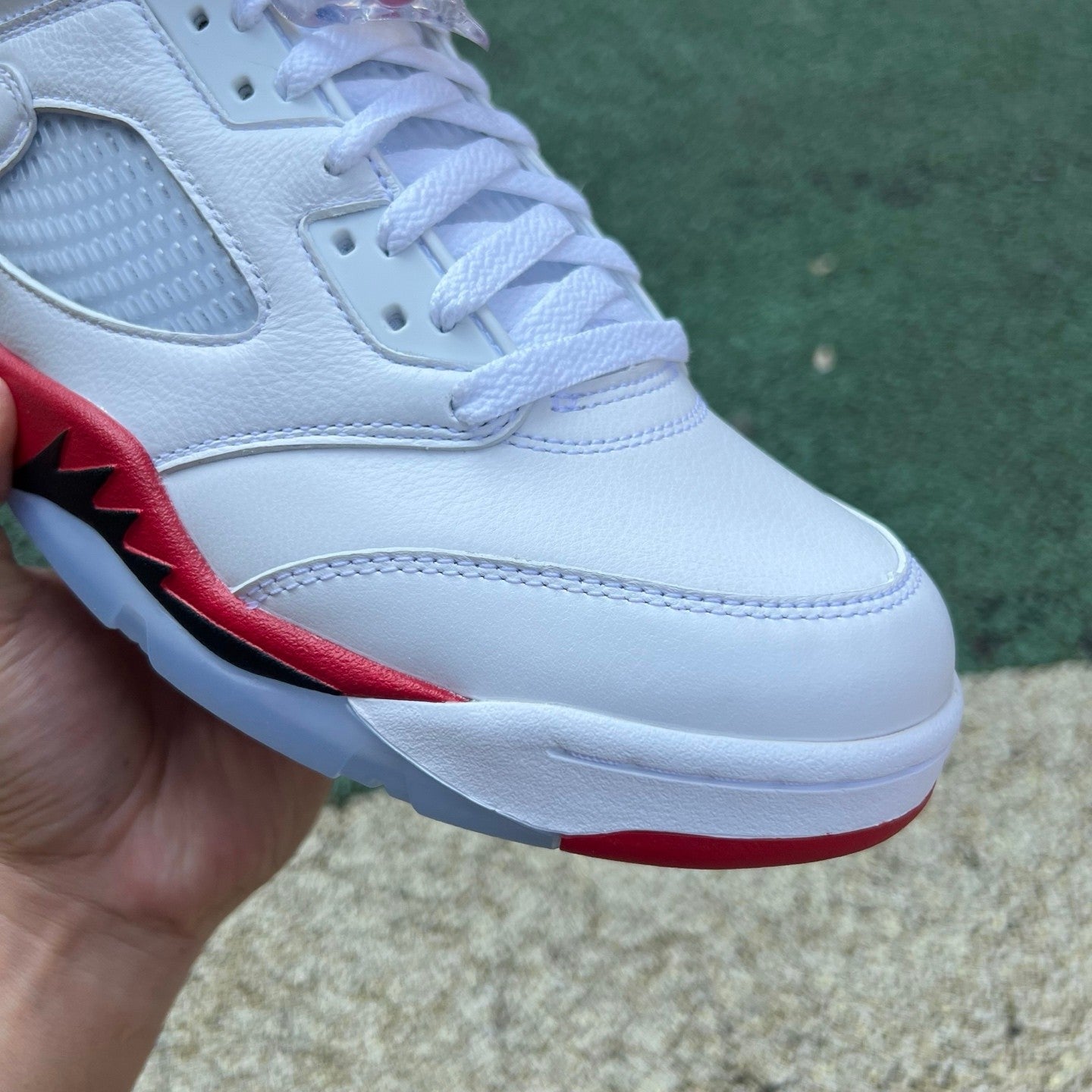 Air Jordan 5 “Fire Red Black Tongue”