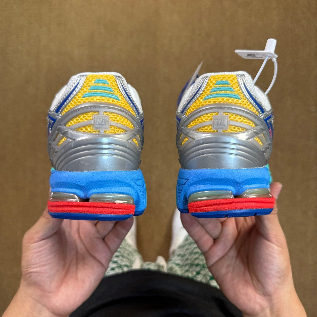 New Balance 1906R