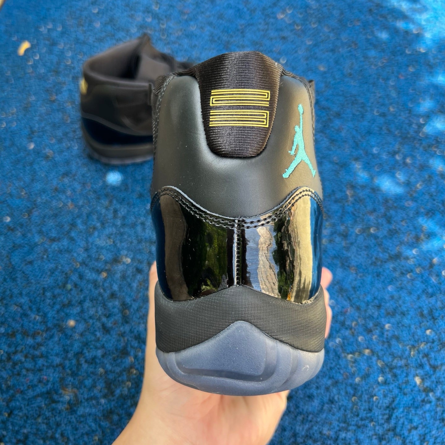 Air Jordan 11 Gamma blue