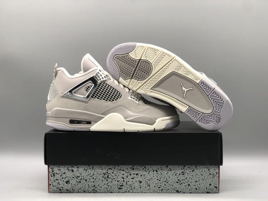 Jordan retro 4 Frozen Moment