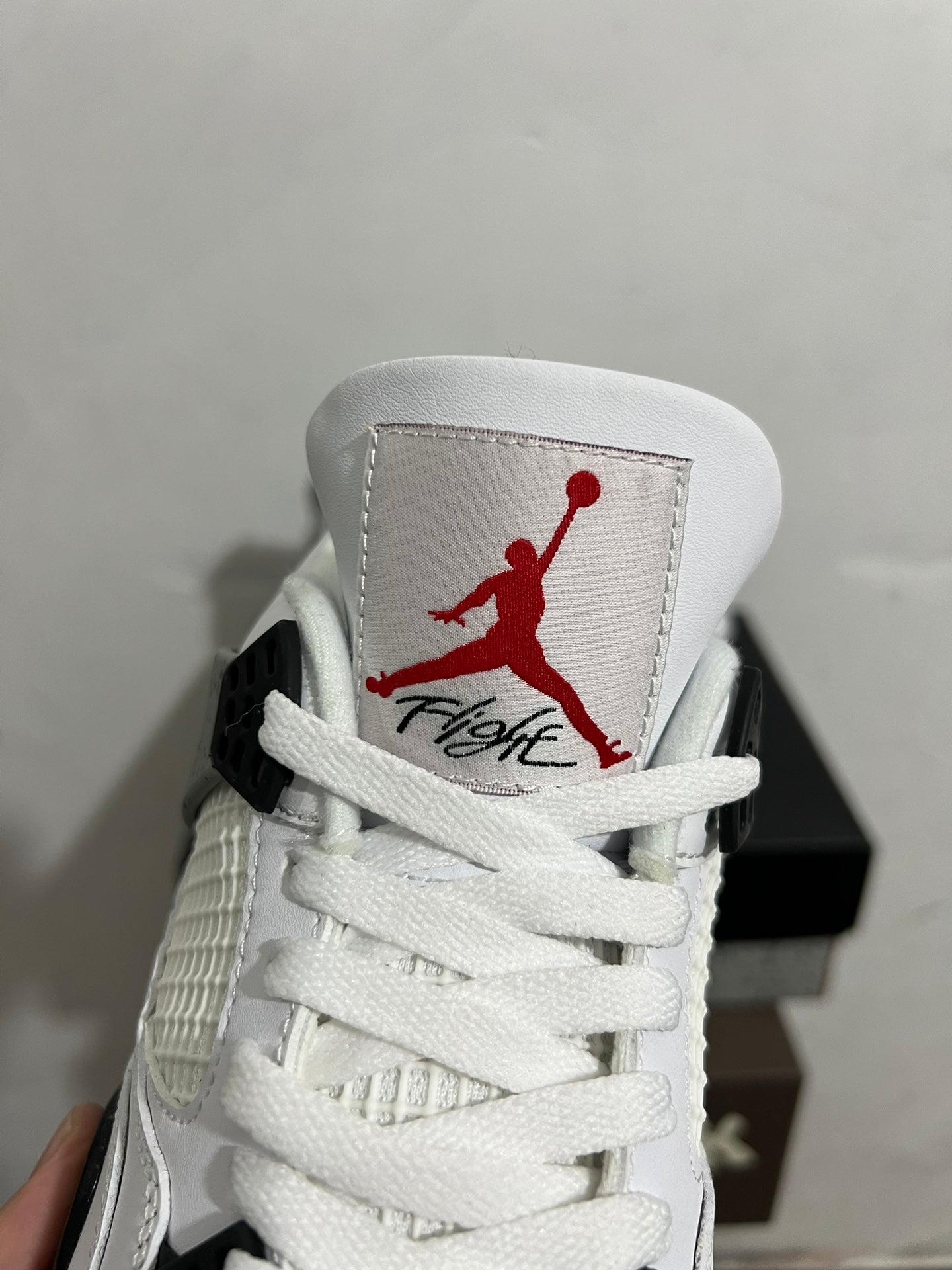 Air Jordan 4 white Cement