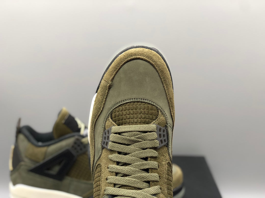 Jordan retro 4 Oliva