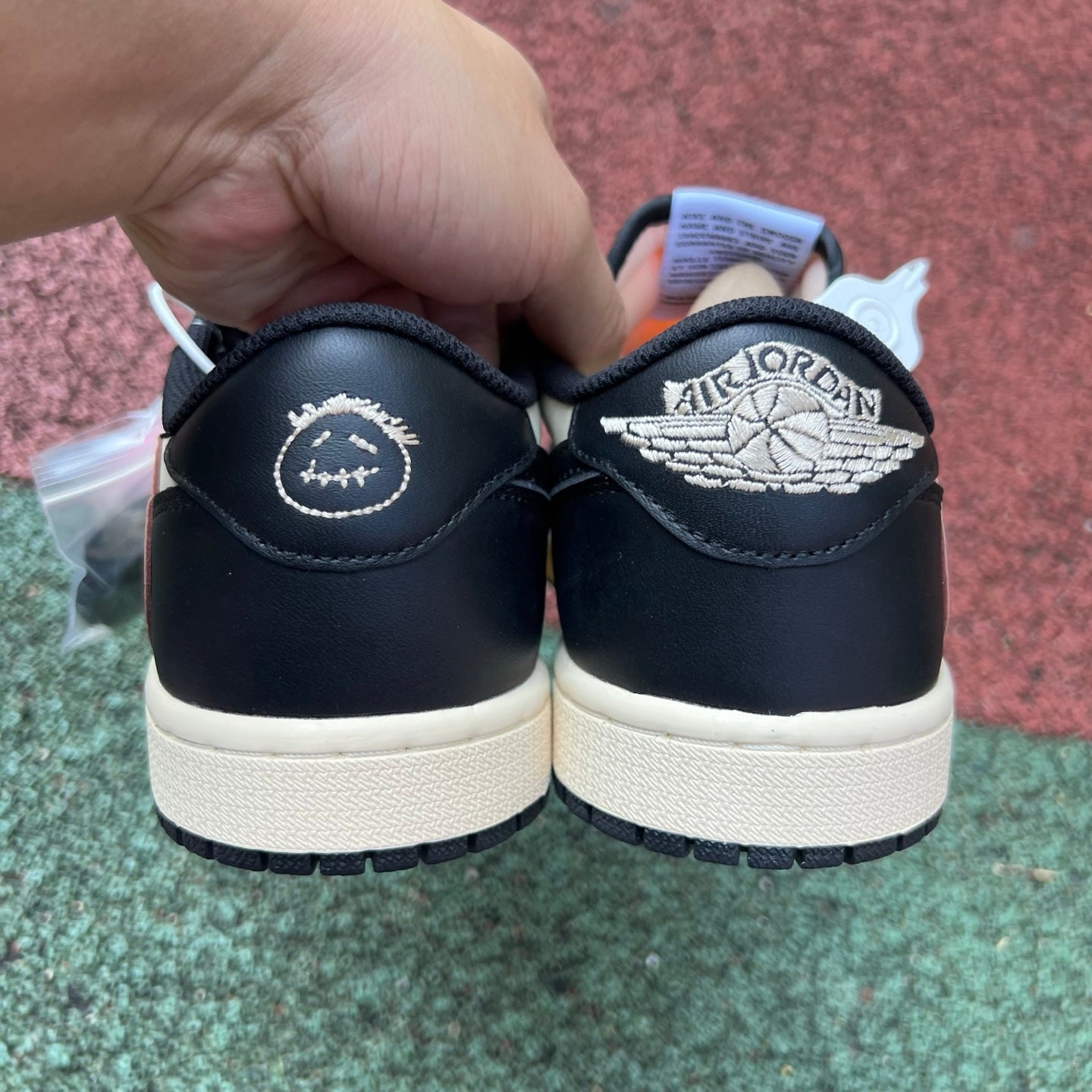 Air Jordan 1 low