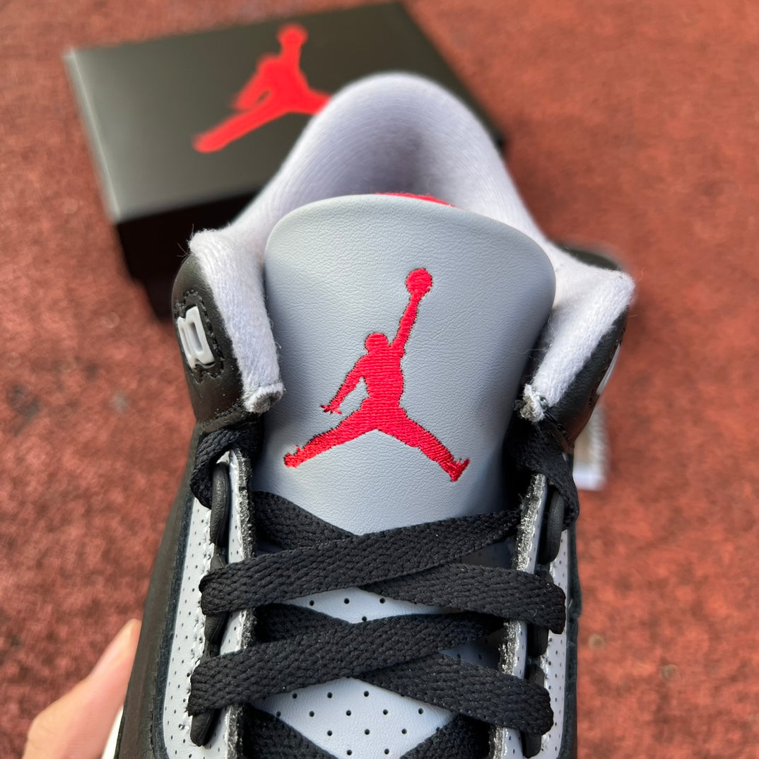 Air Jordan 3 Retro