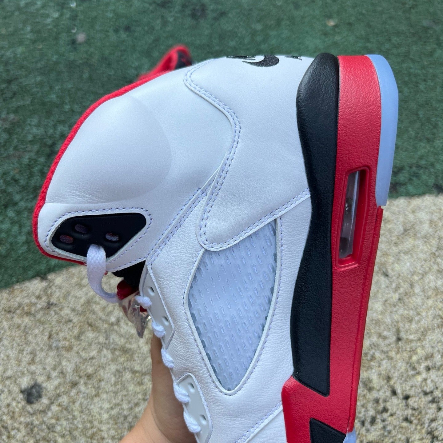 Air Jordan 5 “Fire Red Black Tongue”