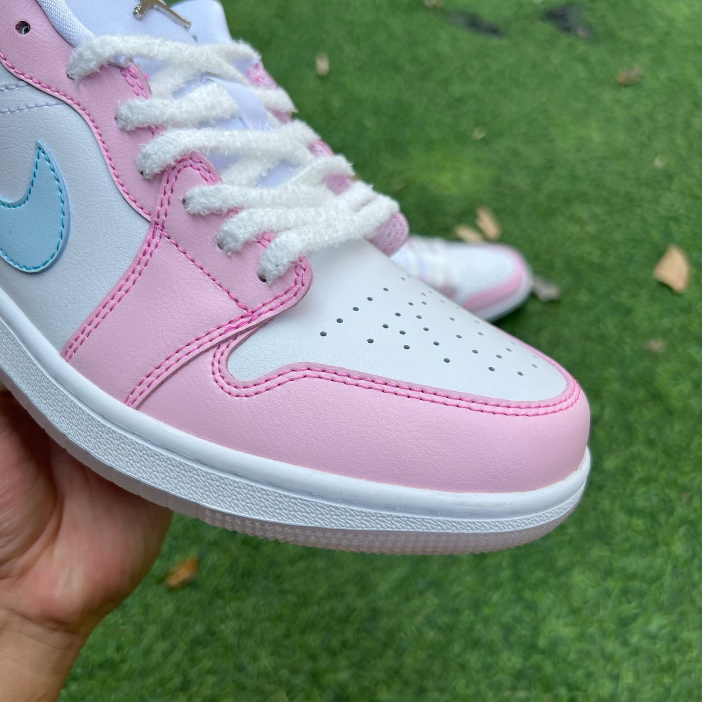 Air Jordan 1 Low Peth