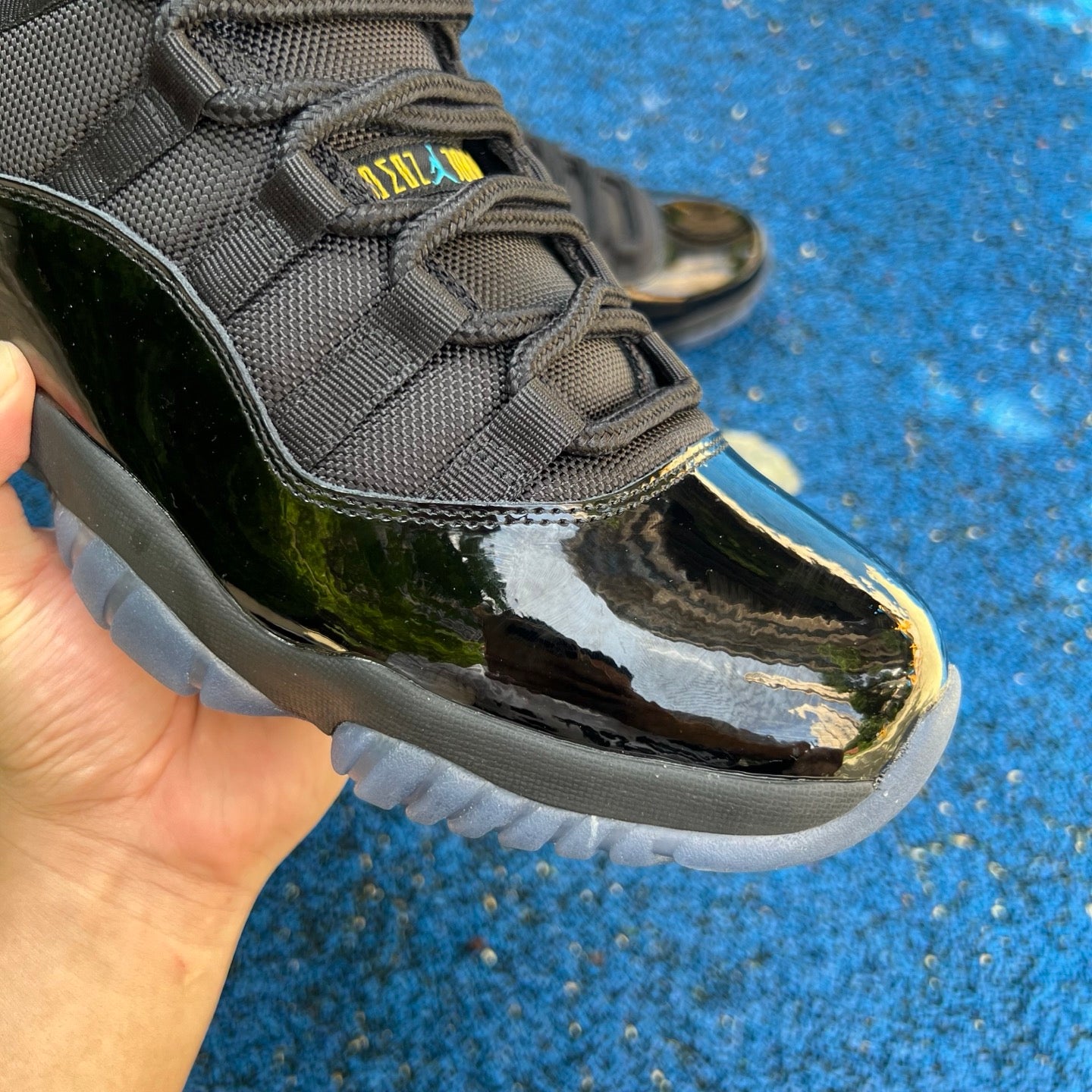 Air Jordan 11 Gamma blue