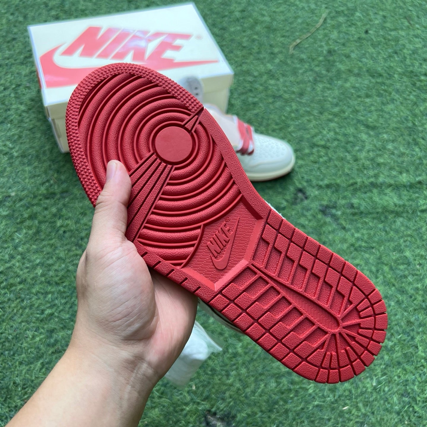 Air Jordan 1 alta Beige