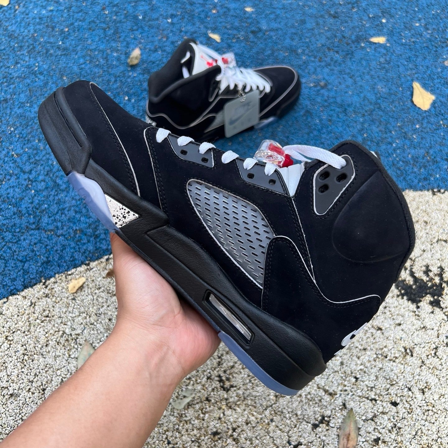 Air Jordan 5 “Black Metallic Reimagined”