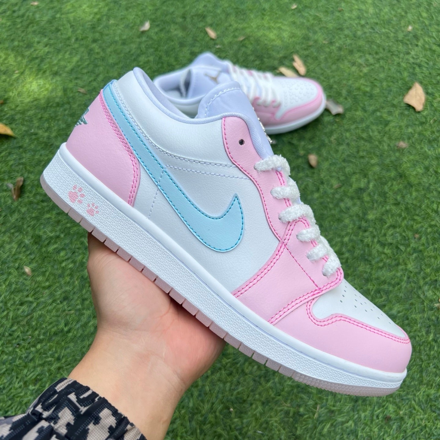 Air Jordan 1 Low Peth