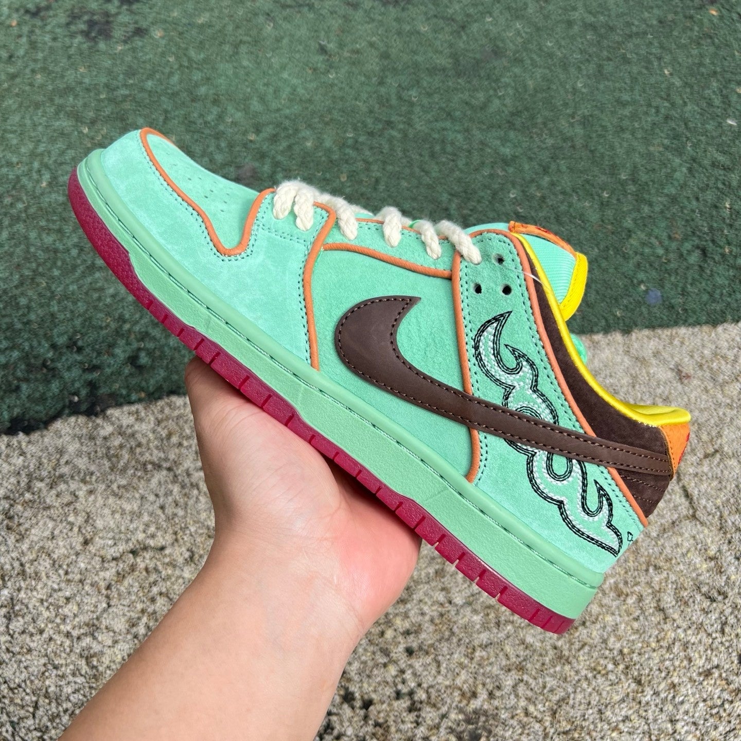 Dunk SB Dunk Low Shenron Baroque/Black Brow