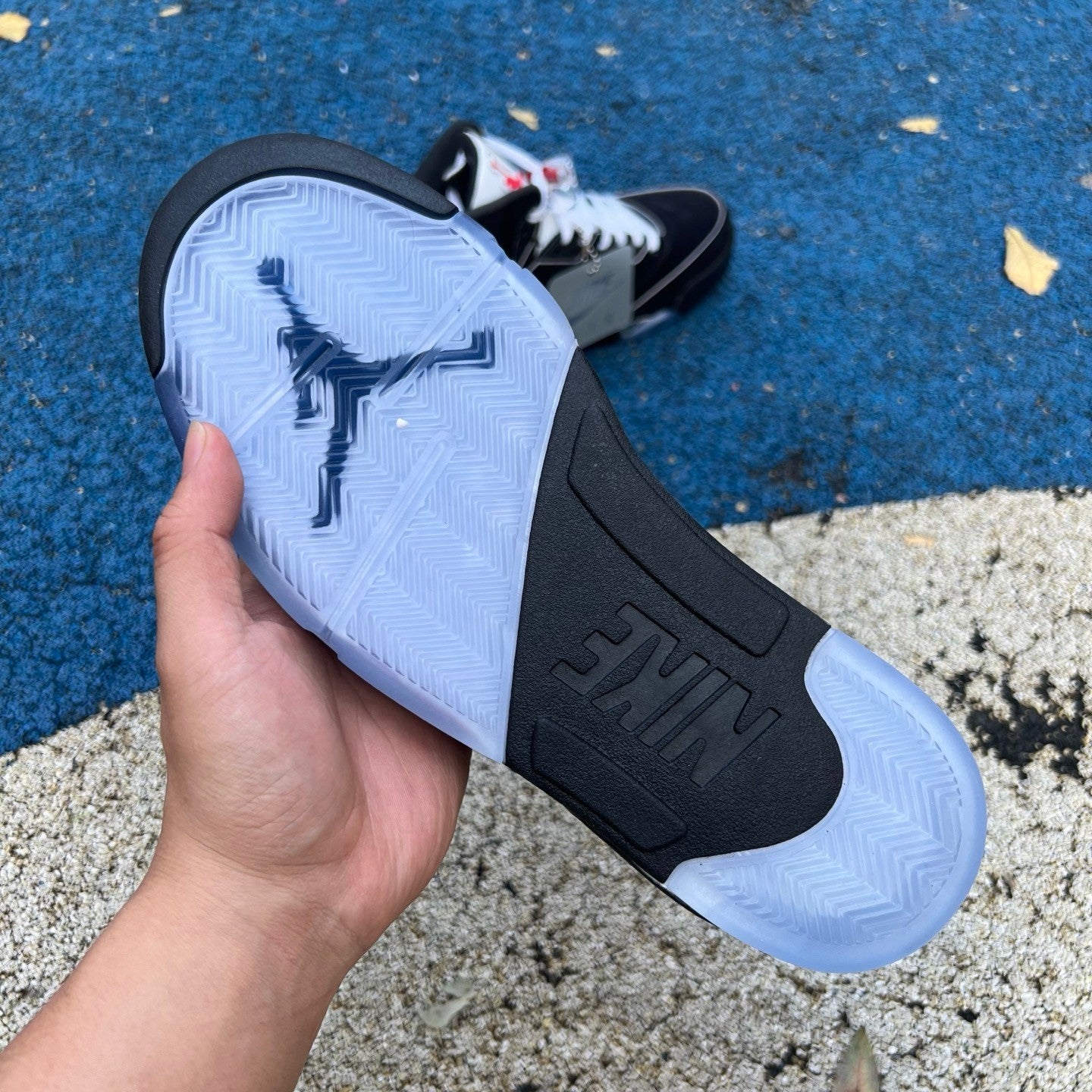 Air Jordan 5 “Black Metallic Reimagined”