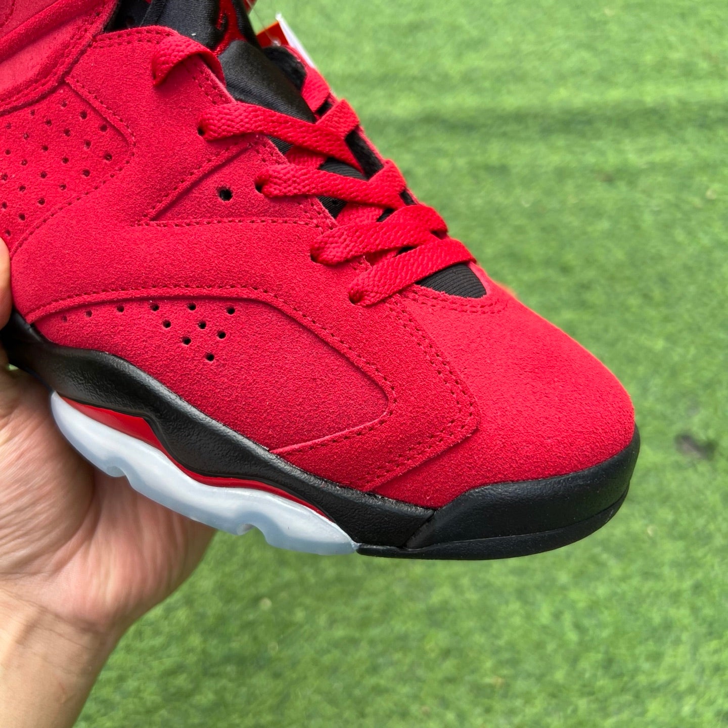 Air Jordan 6 Red Bull