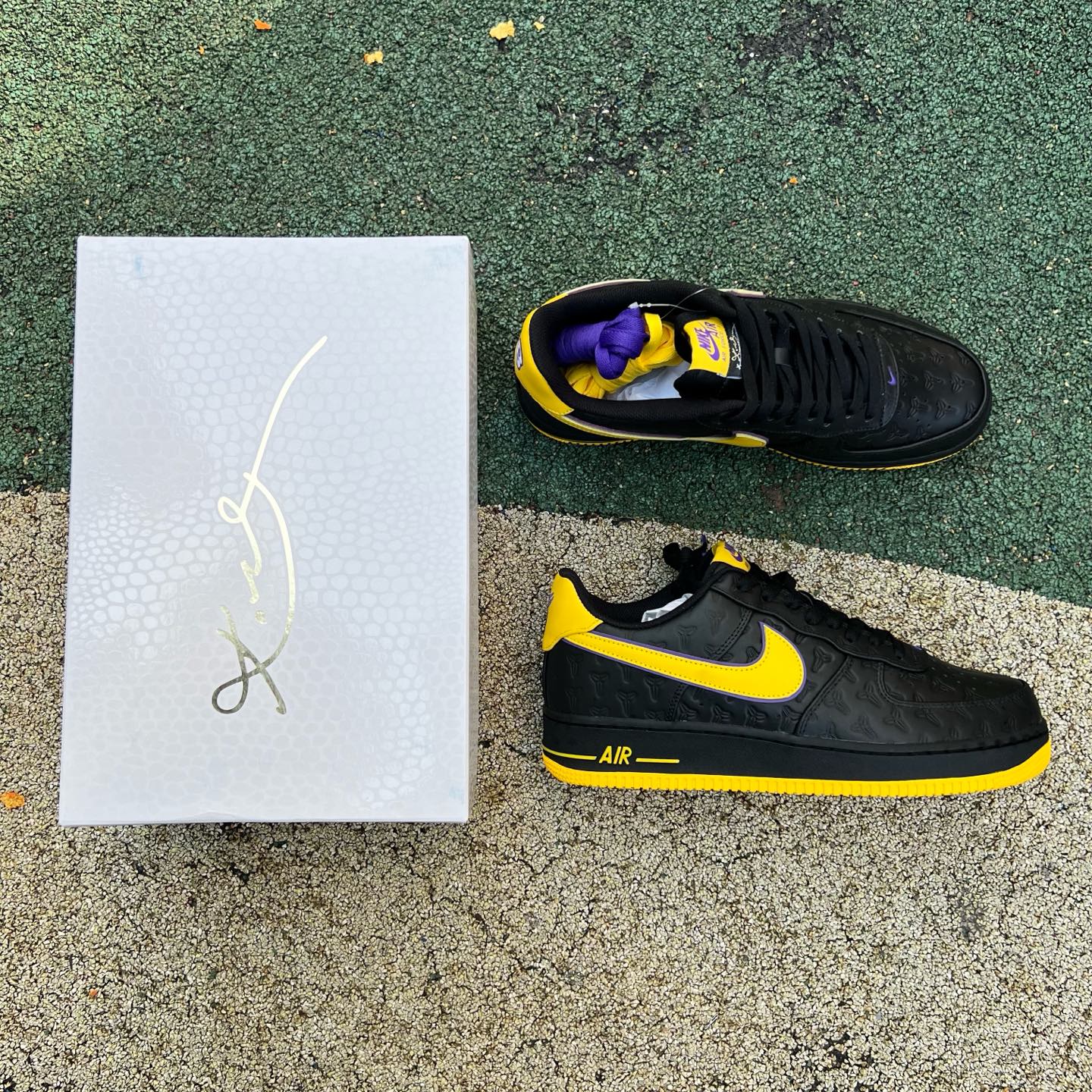 Nike Air Force 1 Low X Kobe Black yellow