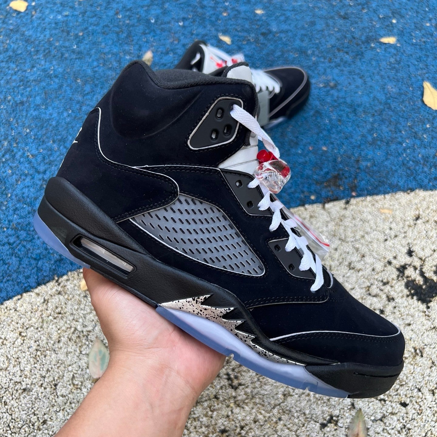 Air Jordan 5 “Black Metallic Reimagined”