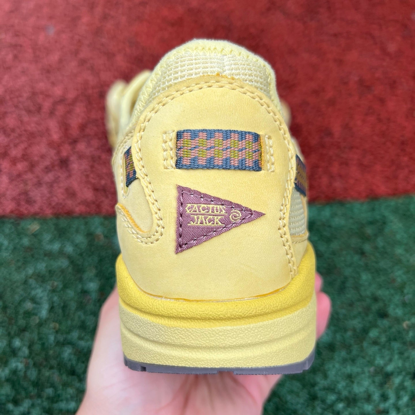 Air Max 1 Saturn Gold x Travis Scott