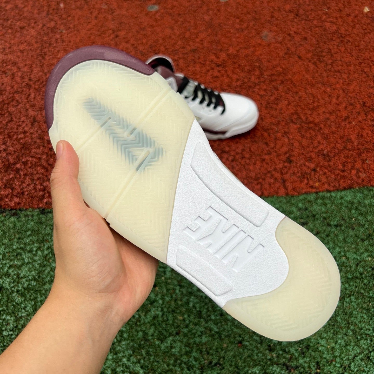 AMa Maniére x Air Jorredan 5 “Violet Ore" "Burgundy"