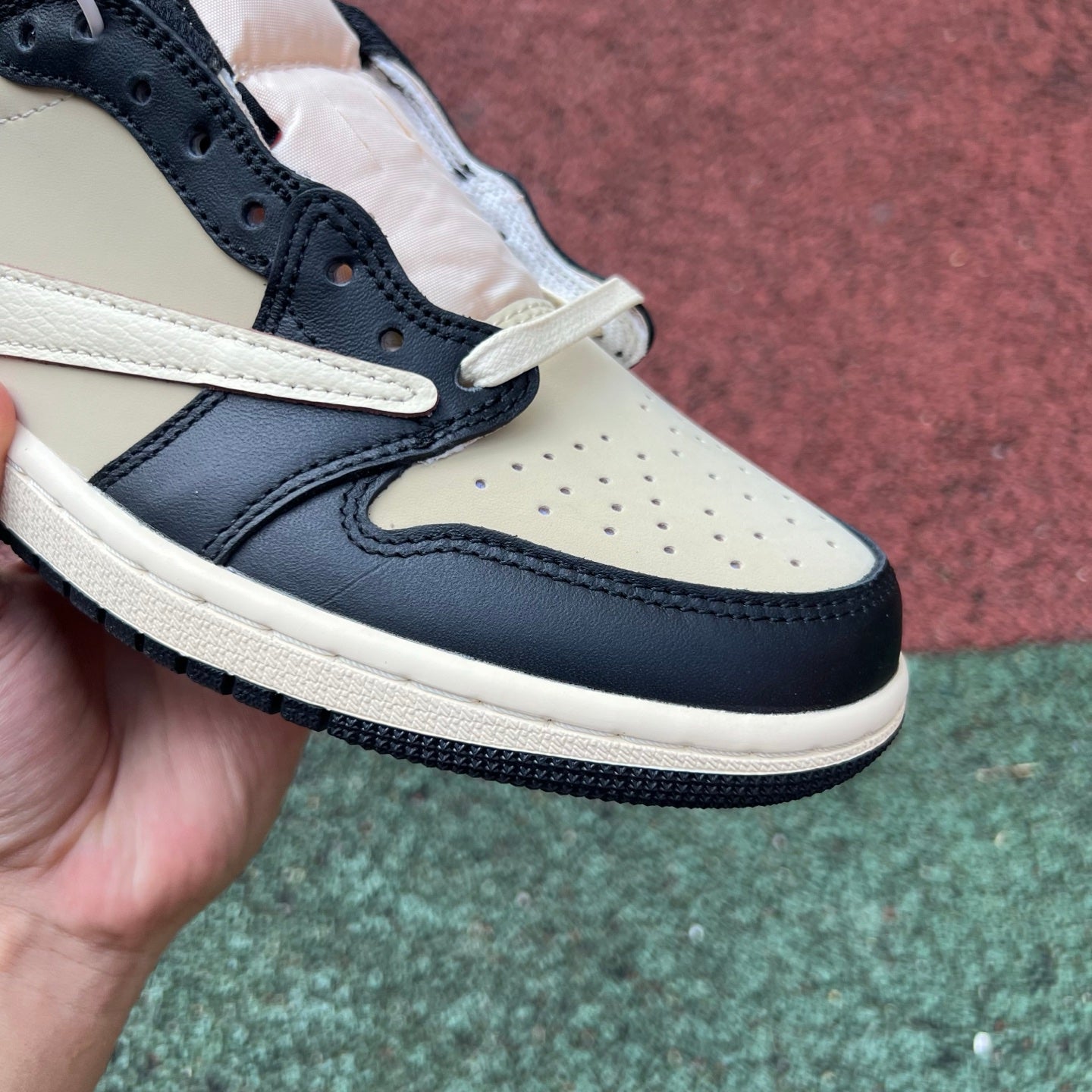 Air Jordan 1 low