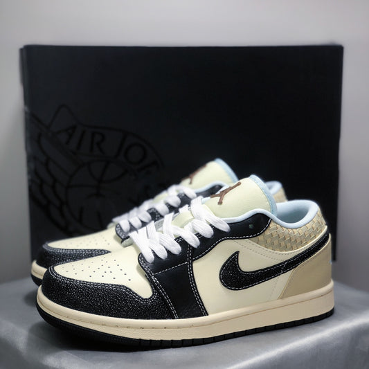 Air Jordan 1 Low Beige