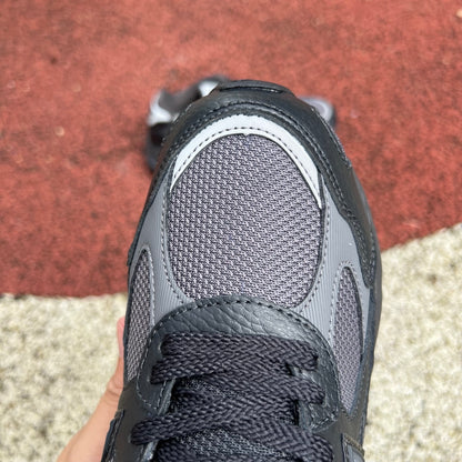 New Balance Black