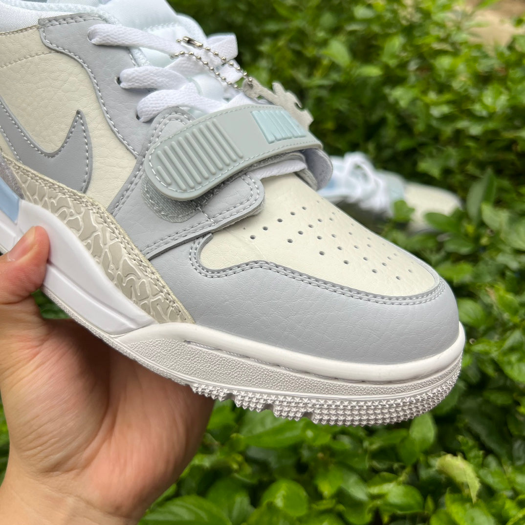 Air Jordan 3 b