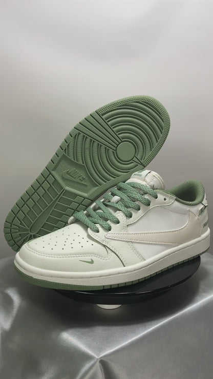 Air Jordan 1 Low X Undefeated X Travis Scott