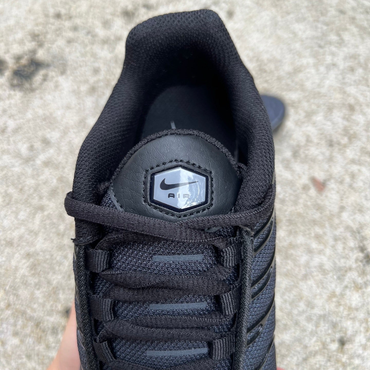 Nike Air Max Plus black colors