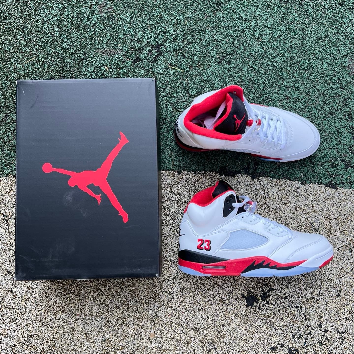 Air Jordan 5 “Fire Red Black Tongue”