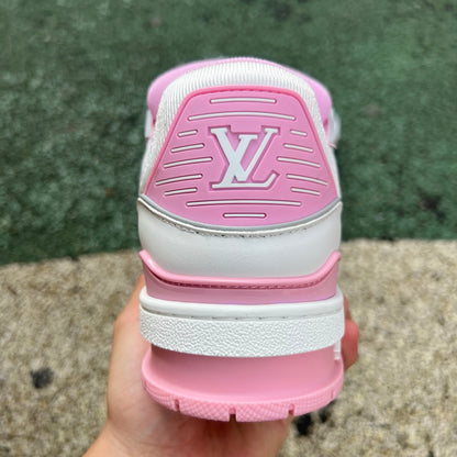 LOUIS VUITTON Trainer Pink Griss
