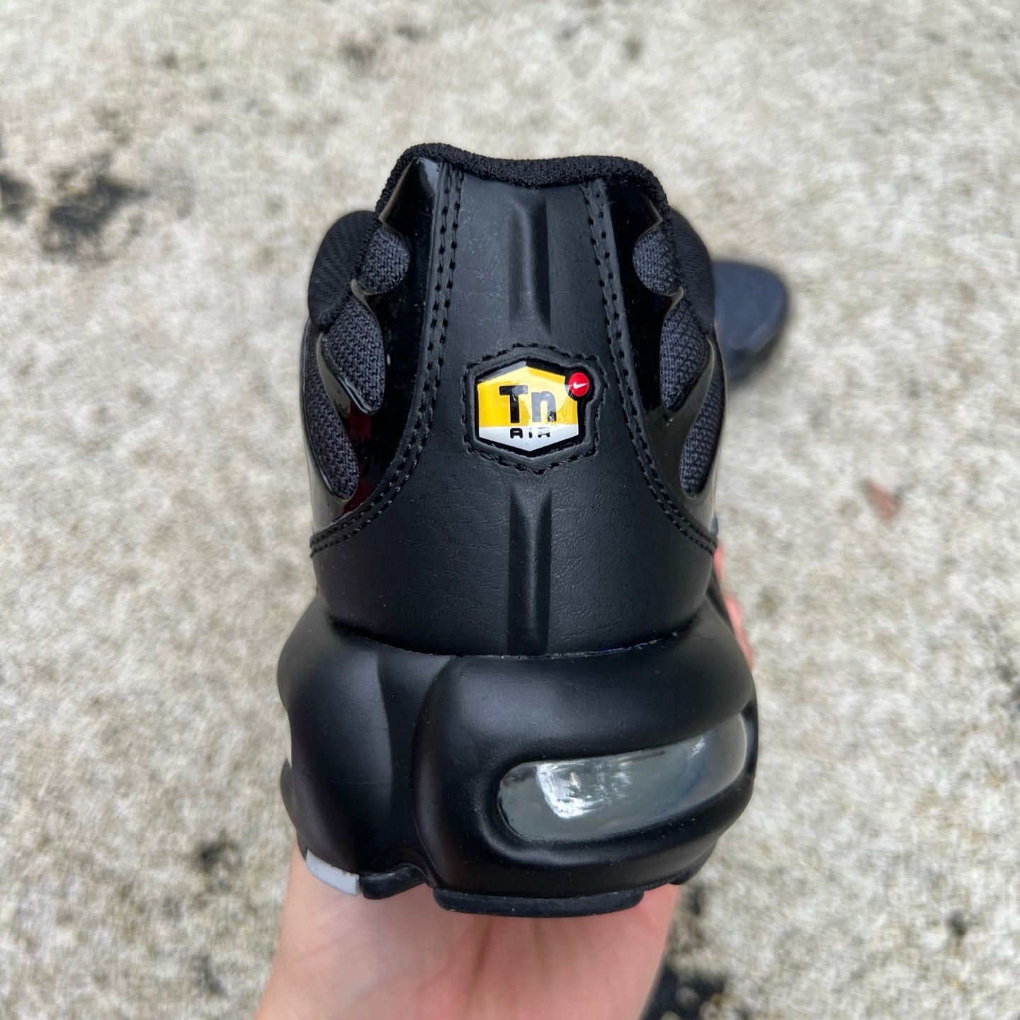 Nike Air Max Plus black colors