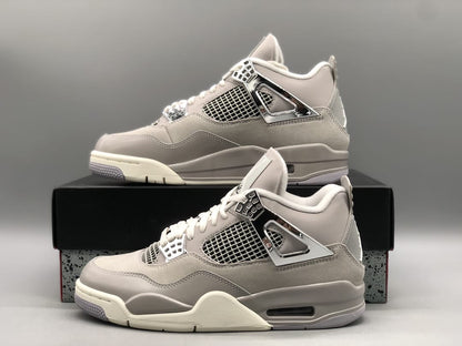 Jordan retro 4 Frozen Moment