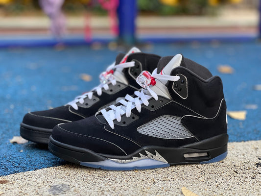 Air Jordan 5 “Black Metallic Reimagined”