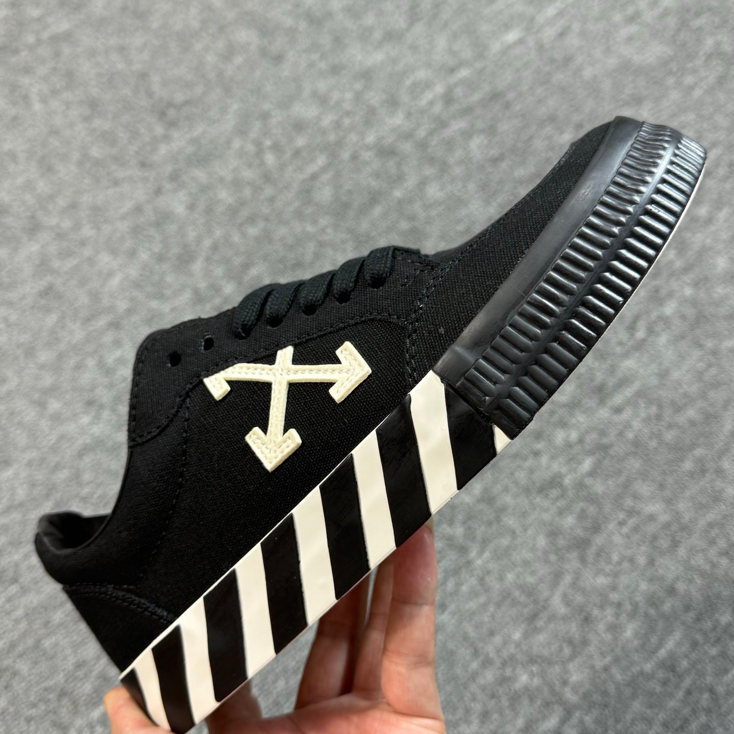 Vulcanized Black White