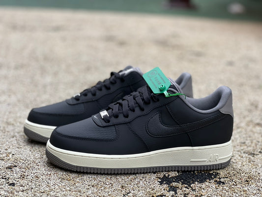 Nike Air Force 1 Satén Black