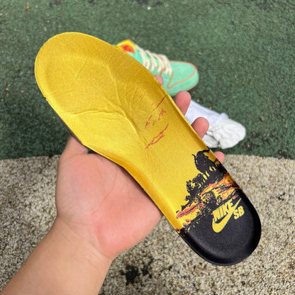 Dunk SB Dunk Low Shenron Baroque/Black Brow