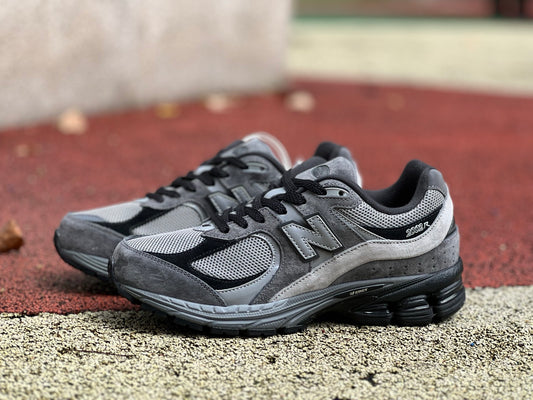 New Balance Black griss