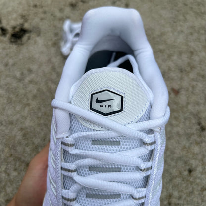 Nike Air Max Plus white