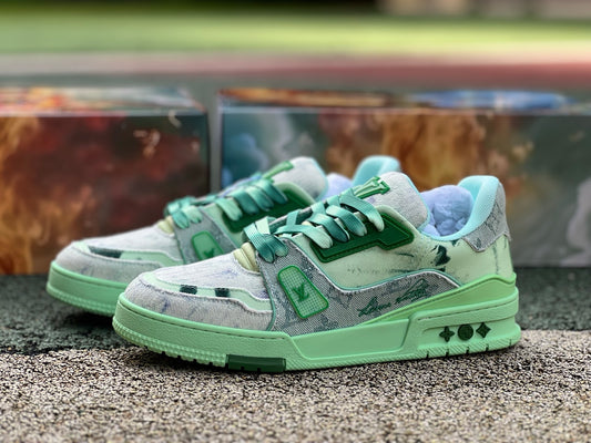 LV Trainer Nezha Conquers the Dragon King - Caja de Colección incluida