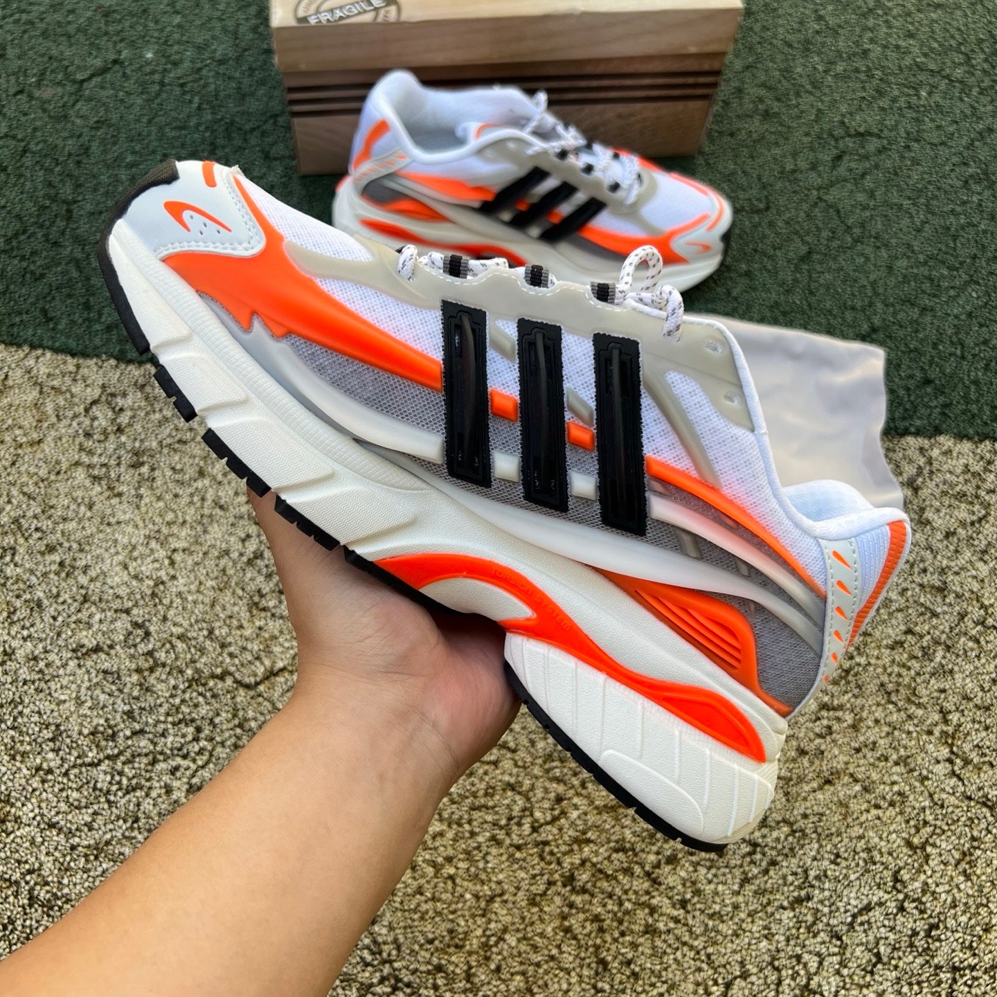 Adidas Jellyfish Pharrell Williams
