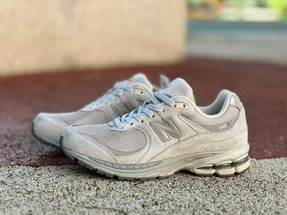 New Balance 2002R