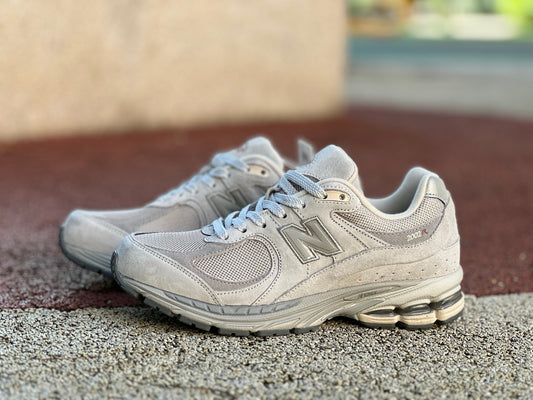 New Balance 2002R