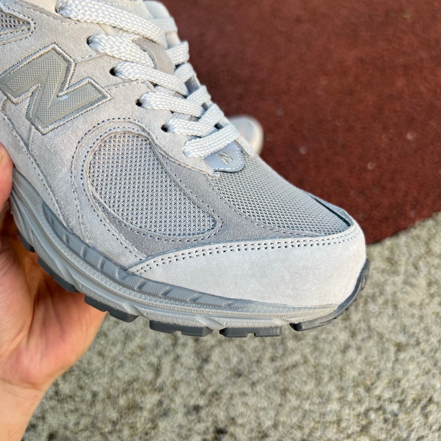 New Balance 2002R